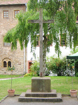 bonifatiuskreuz creuzburg